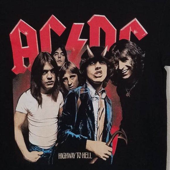 New "AC/DC Highway To Hell" Unisex Silkscreen T-Shirt. Available From Small-2XL. - Picture 2 of 2